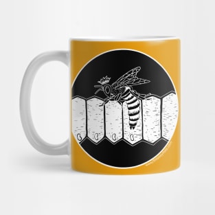 Queen Bee Laying Mug